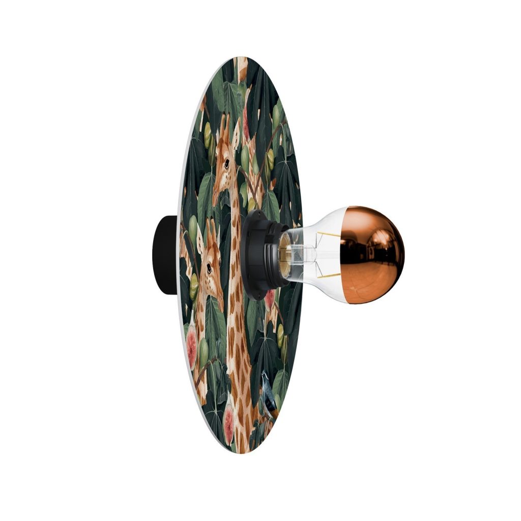 Lámpara de pared o techo con pantalla de animales de la selva 'Wildlife Whispers' Resistente al agua IP44