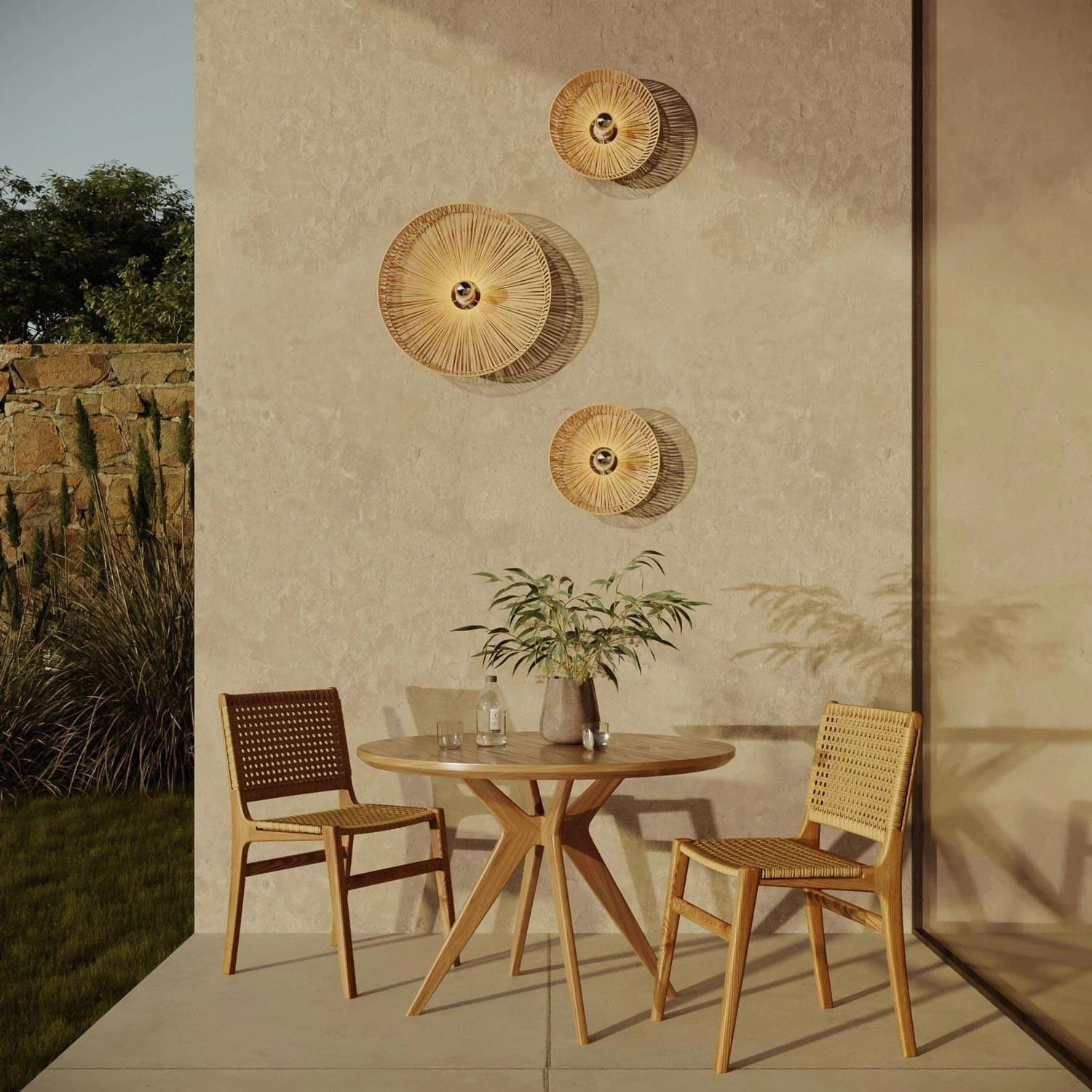 lampara-de-pared-y-techo-con-pantalla-de-rafia-tahiti (2)