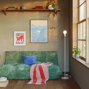 lampara-de-pie-mag-y-con-base-metalica-redonda (1)