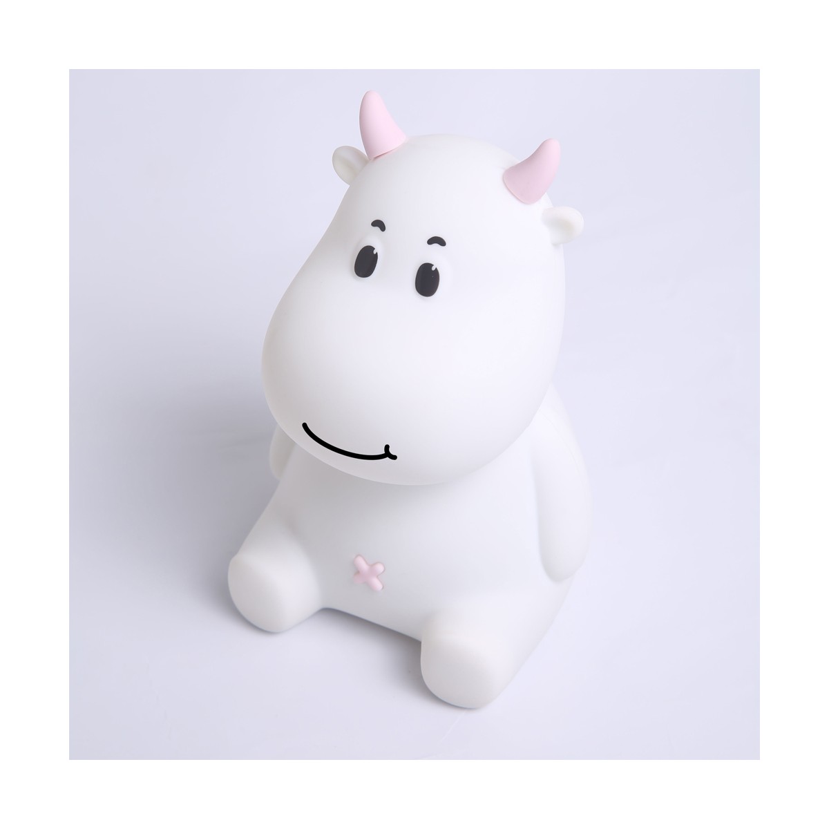 lampara-portatil-infantil-led-rgb-micaela-12w-cristalrecord (1)